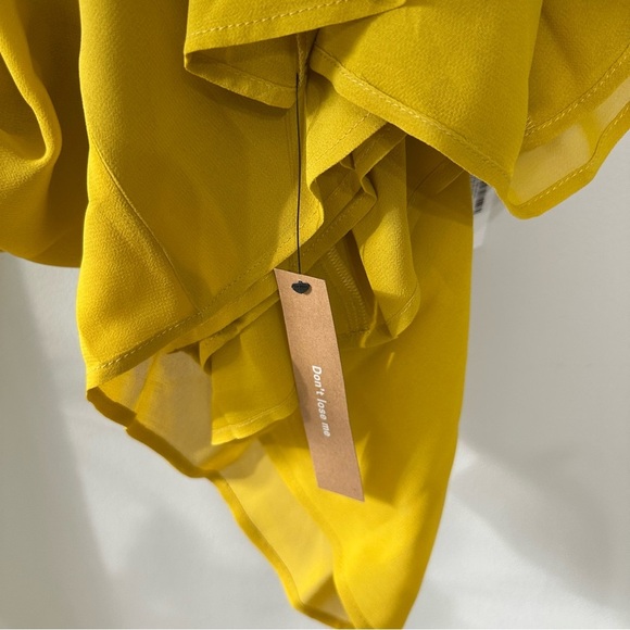 Reformation Zaid Dress in Turmeric - Picture 7 of 7